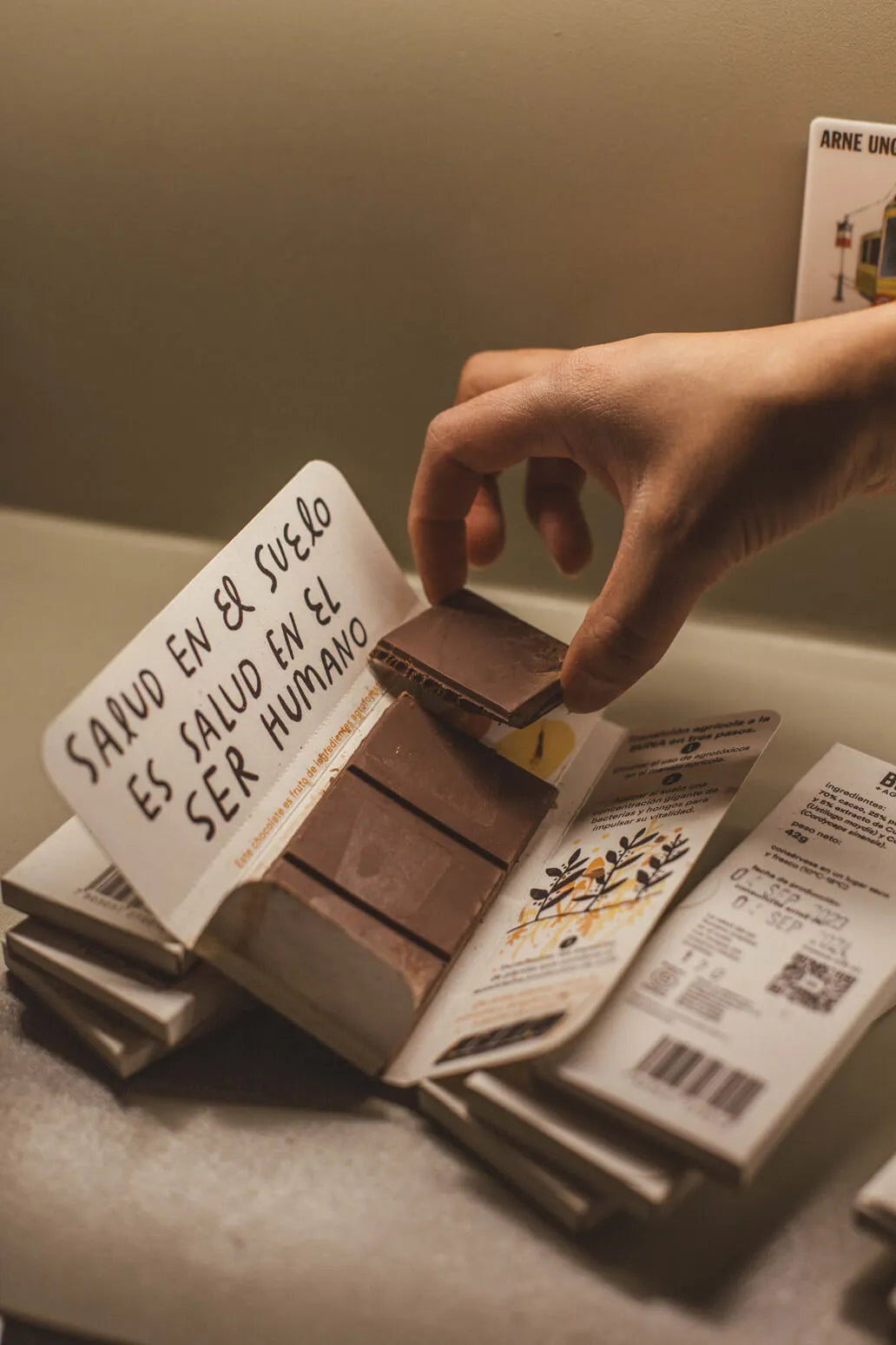 Caja de 24 unidades de Chocolate de 42grs