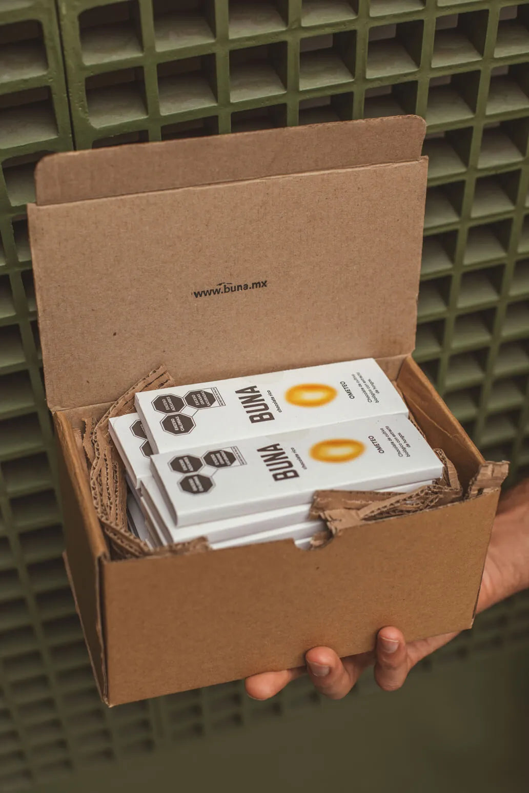 Caja de 24 unidades de Chocolate de 42grs